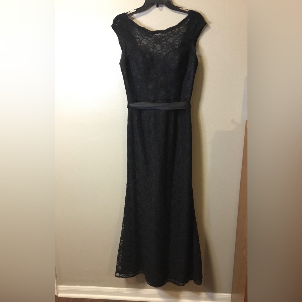 Marilee Madeline Gardner Black stunning dress Mermaid style Read Description